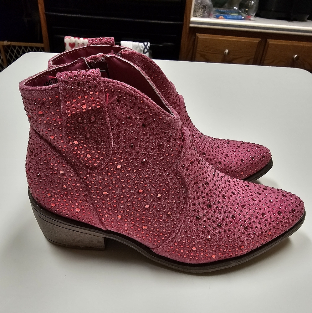 Pierre Dumas Kids Size 13 Rhinestone Boots